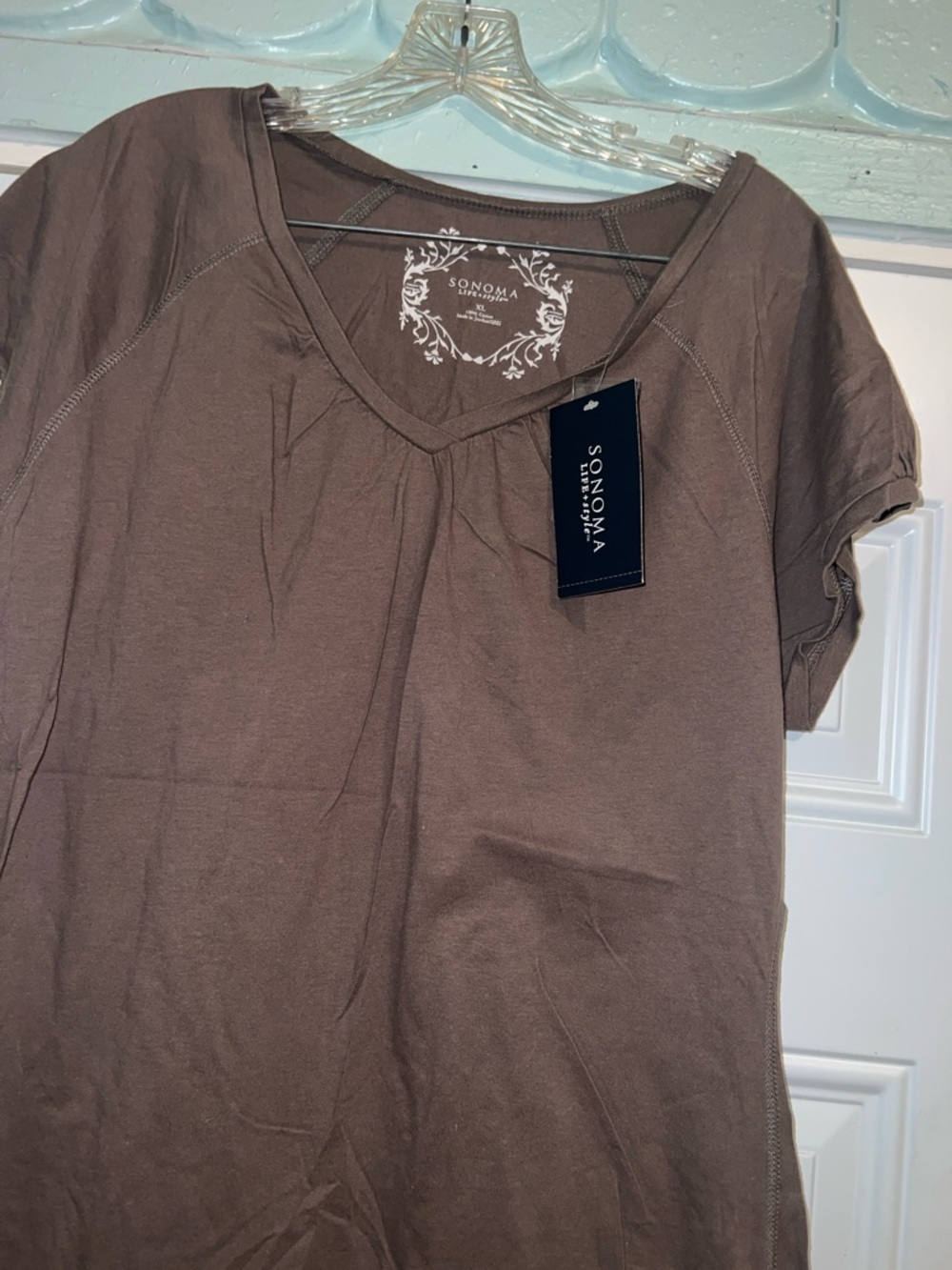 Sonoma Short Sleeve V-Neck Tee in Brown - Picture 3 of 6